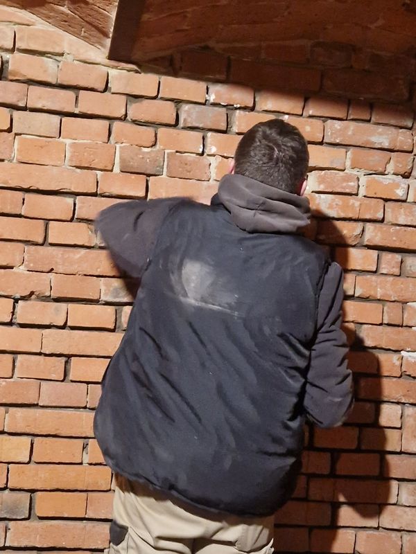 Práce ve sklepě